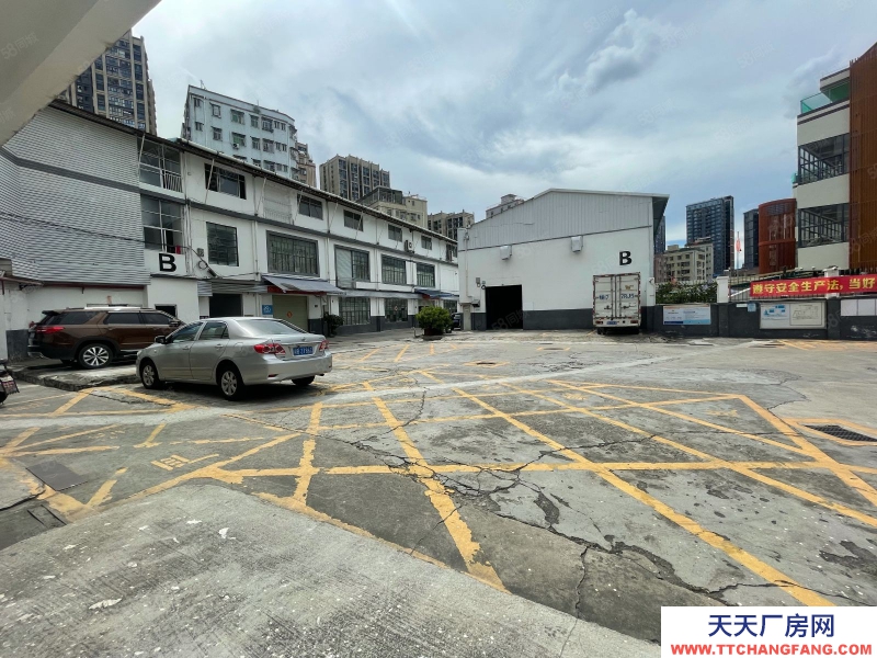 (出租) 深圳龍崗業主直租一樓235平400平580平帶裝修，廠房物流倉庫