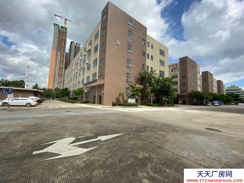 (出租) 深圳鹽田沙頭角工業(yè)區(qū)新空出整棟1.2萬平方廠房倉(cāng)庫(kù)出租