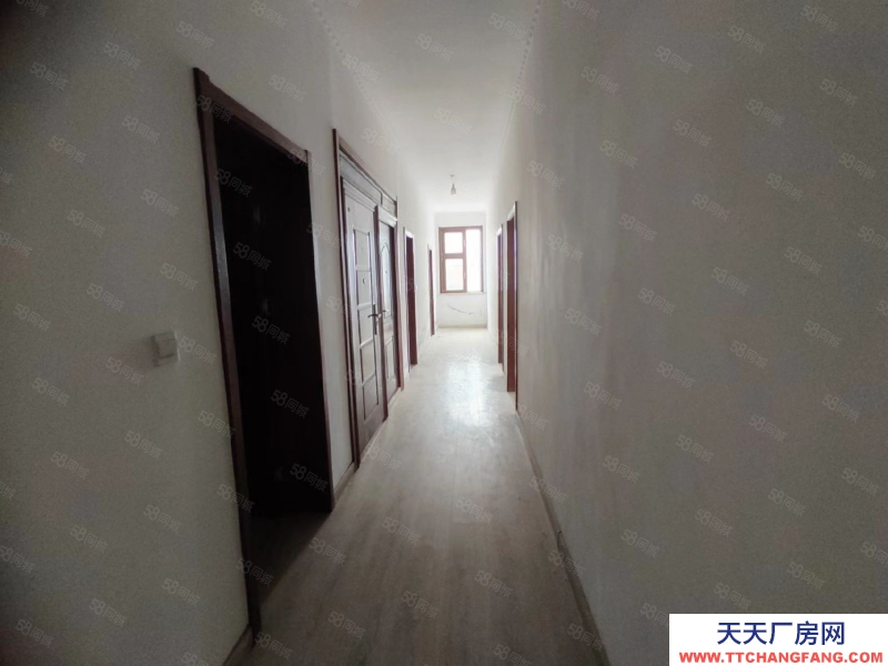 青島即墨即墨靠近城陽(yáng)車間1100平高度8米,跨度18米