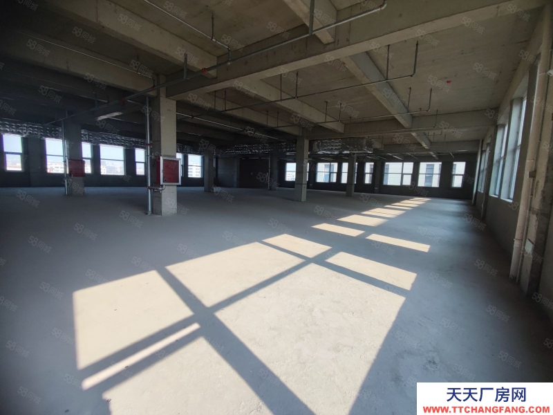 青島即墨底價出售3層獨棟,雙證大產(chǎn)權(quán),2成首付,有消防環(huán)評非中介