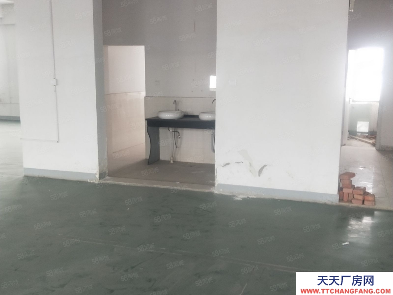 (出租) 合肥廬陽雙鳳工業園1200平出租一樓廠房（空地面積大，可分租）