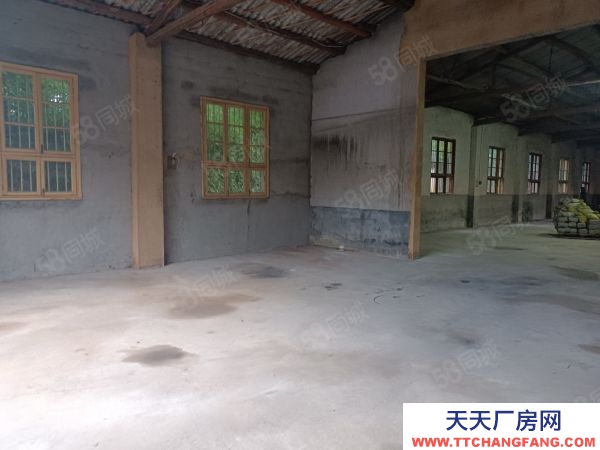 長沙市開福區(qū)星沙聯(lián)絡(luò)線旁倉庫廠房出租