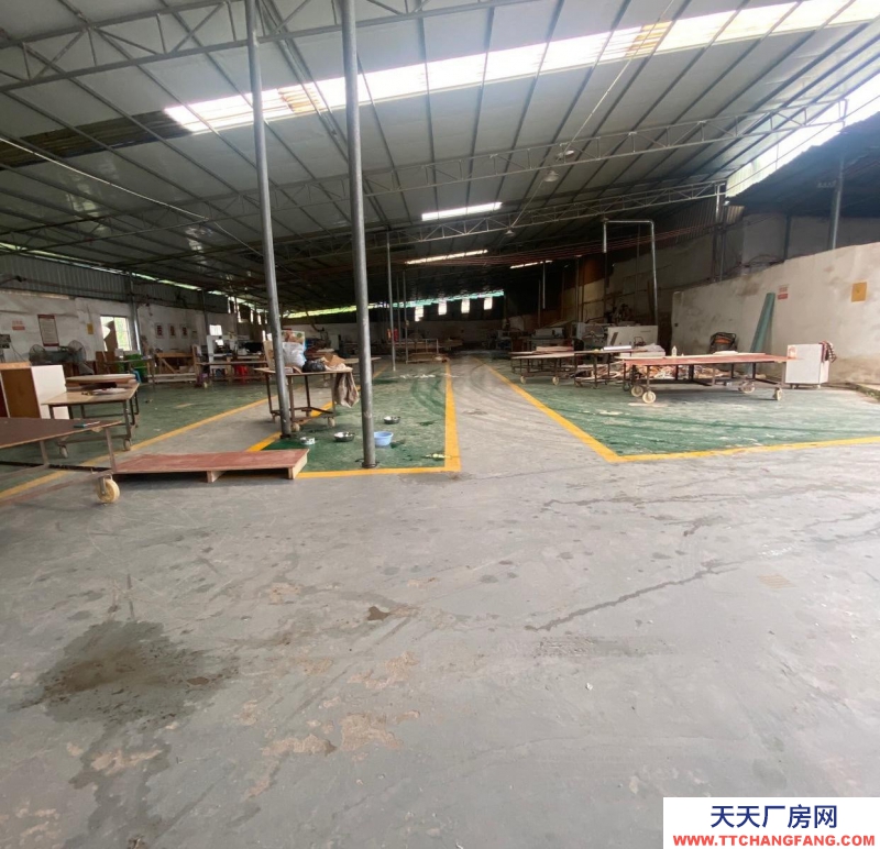 南寧市西鄉塘區(出租) 1500平方開闊平整-交通方便北湖廠房