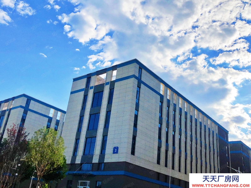 石家莊 鹿泉 南三環外石銅路大型庫房各七千平米，辦公兩千平米