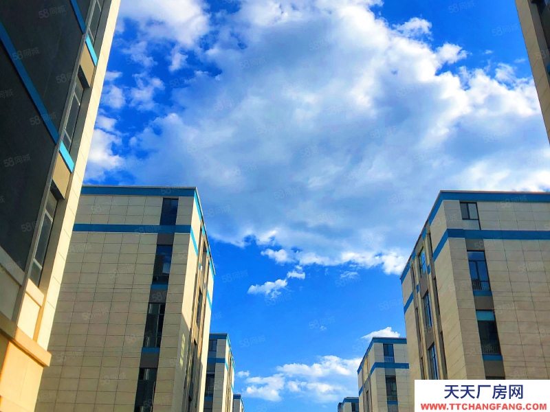 石家莊 鹿泉 南三環外石銅路大型庫房各七千平米，辦公兩千平米