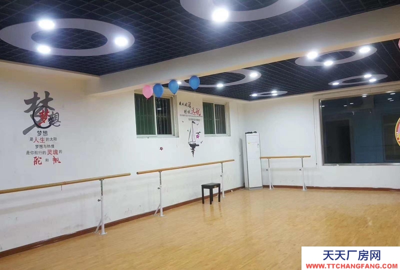 (出租) 東城康莊村二層獨院,880平米,可辦公、餐飲、倉儲