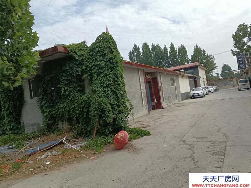 (出租) 位于鑼鼓橋北新師大對面，新一中對面