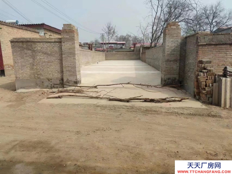 保定 徐水安大線附近庫(kù)房大院空地對(duì)外出租