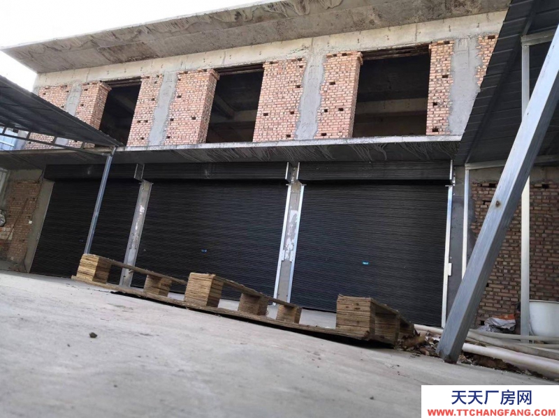 (出售) 緊挨108國道，起了兩層還有一層沒有封頂