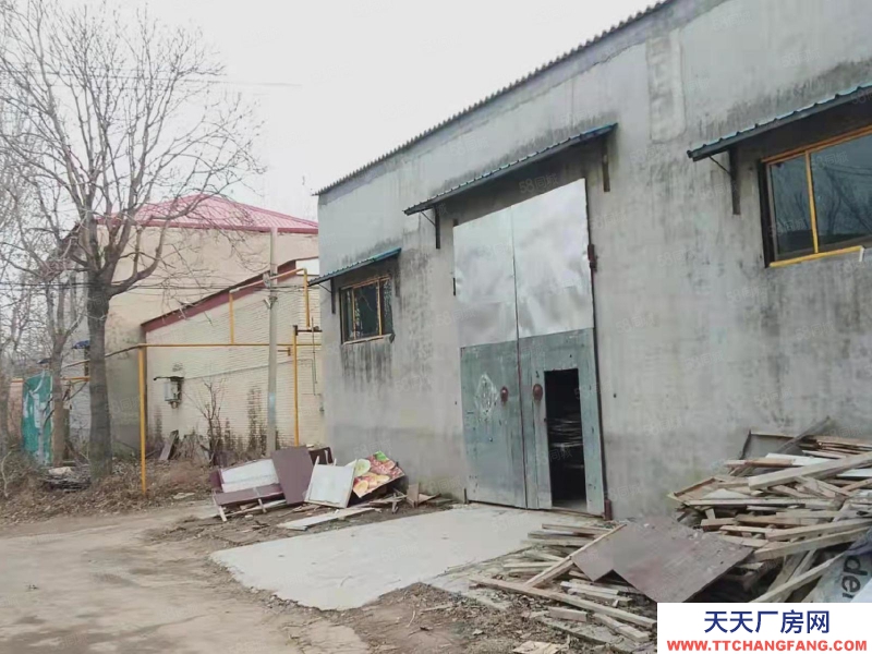 保定 清苑區(qū)大福村廠房帶大院出租