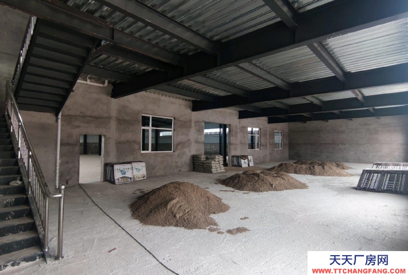 保定 清苑  兩層辦公600多平 平層庫房1000平