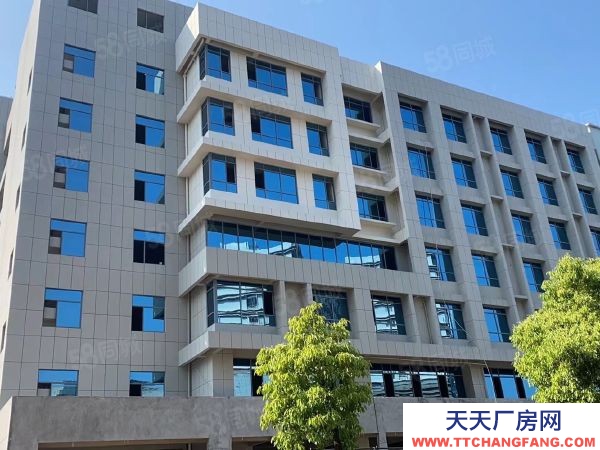 長沙市長沙區(qū)卸貨平臺 物流方便 電商倉庫 少量了一樓 進掛車