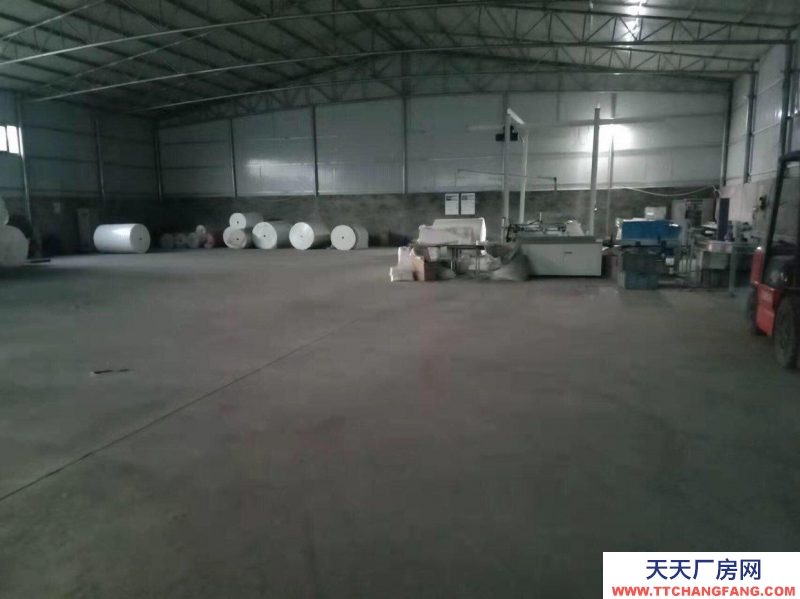 保定 滿城 緊鄰馬路，交通便利，水電齊全可進大車。