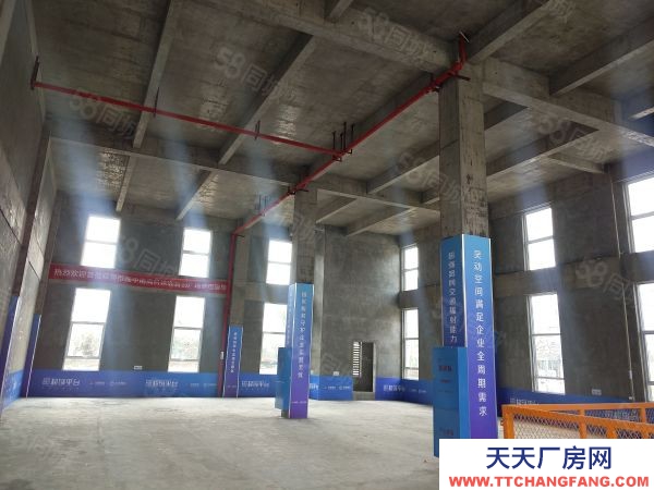 株洲市天元區(qū)磚混獨棟2層半,一樓層高8.1米,送露臺300平,可定制化