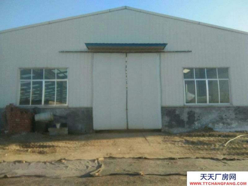 淄博臨淄大院和倉庫出租，靠公路，交通便利