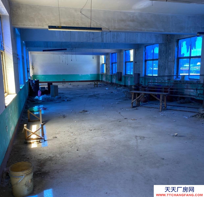 保定 唐縣 整棟樓。共三層。二樓通透,三樓通透。一樓有部分辦公室