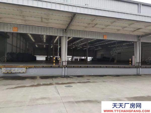 南京市溧水柘塘附近，高臺(tái)庫(kù)700至1000平，大車(chē)好進(jìn)出，食堂宿舍