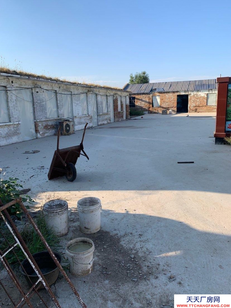 保定 望都 107國(guó)道東側(cè)500米 倉(cāng)庫(kù) 2400平米