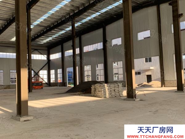 南京市高淳開發(fā)區(qū)單層廠房，總面積9600平，有消防，可架行車