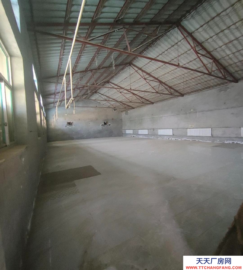 保定 高陽  庫房大概500平米左右，瓷磚地面，租金面議