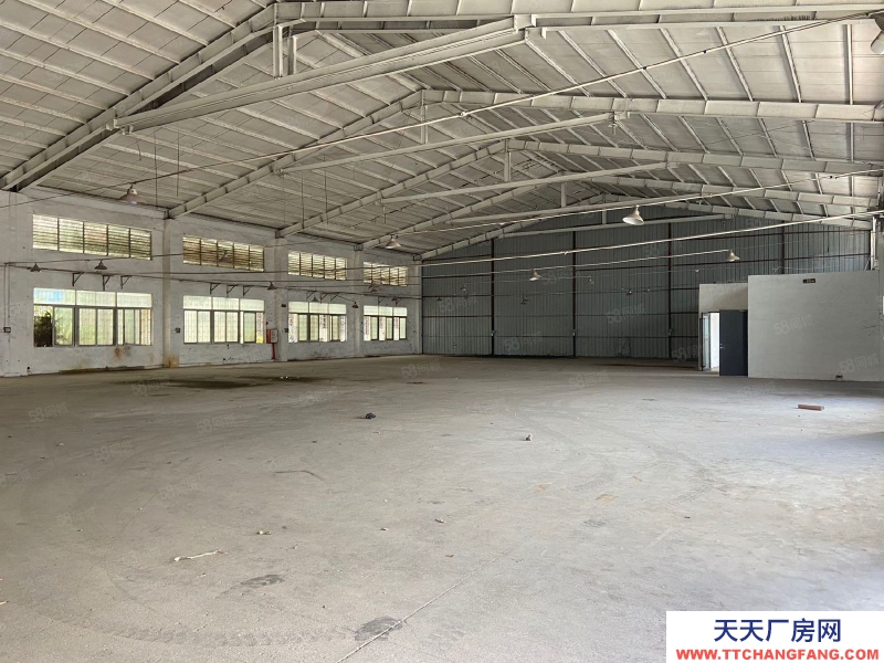 (出租) 東莞常平橋瀝9米高磚墻1600平方，中間無柱子，可分租