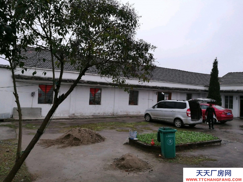 (出租) 蕪湖鏡湖交通方便，水電齊全。