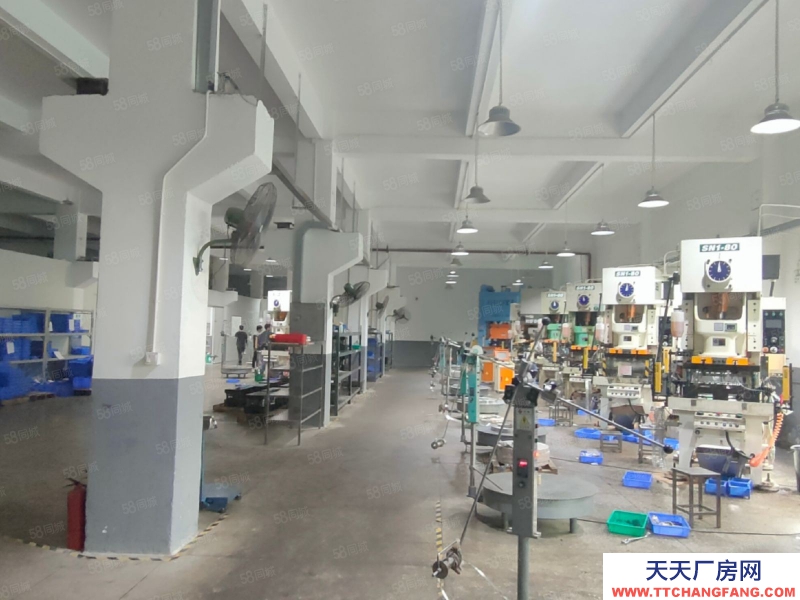 (出租) 東莞鳳崗五聯廠房低價出租,可辦環評,一樓1800平分租