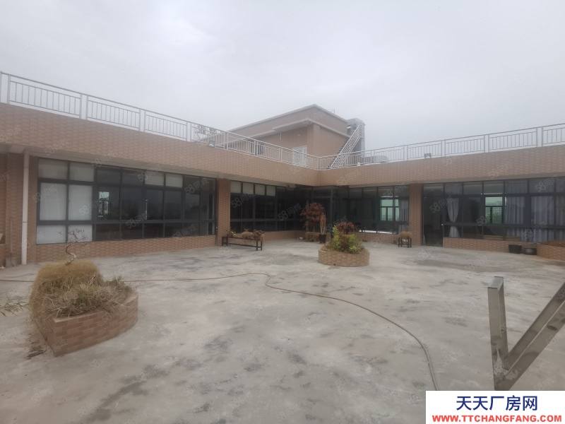 (出租) 東莞大嶺山鎮雞翅嶺新出精裝修廠房出租600平，超大天臺免費用！