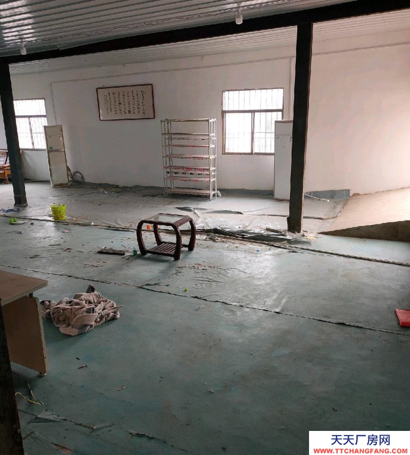 （出租）蚌埠龍子湖270平倉庫