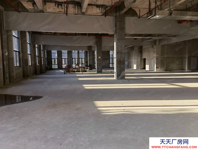 (出租) 東莞鳳崗臨深主路與平湖龍華交界花園廠房.可分租帶有高端辦公室