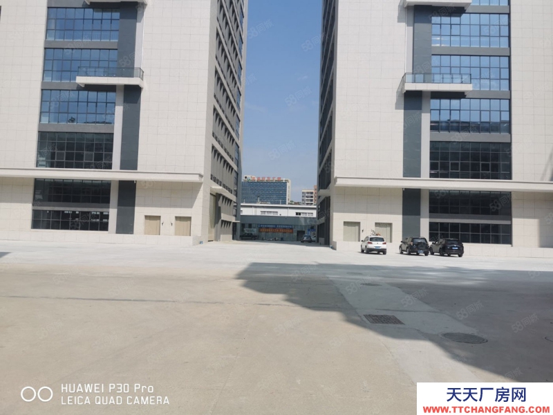 (出租) 東莞雁田廠房出租辦環評，1300平二樓全新廠房分租帶全新地坪漆