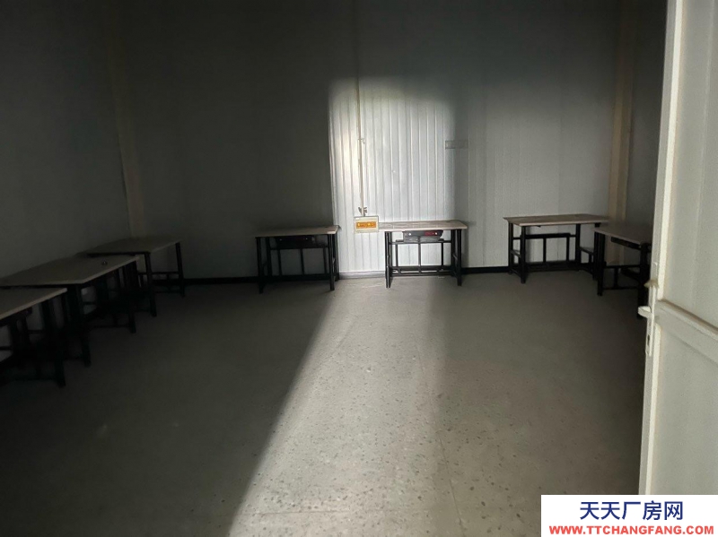 棗莊薛城交通便利緊鄰光明大道，位置優越