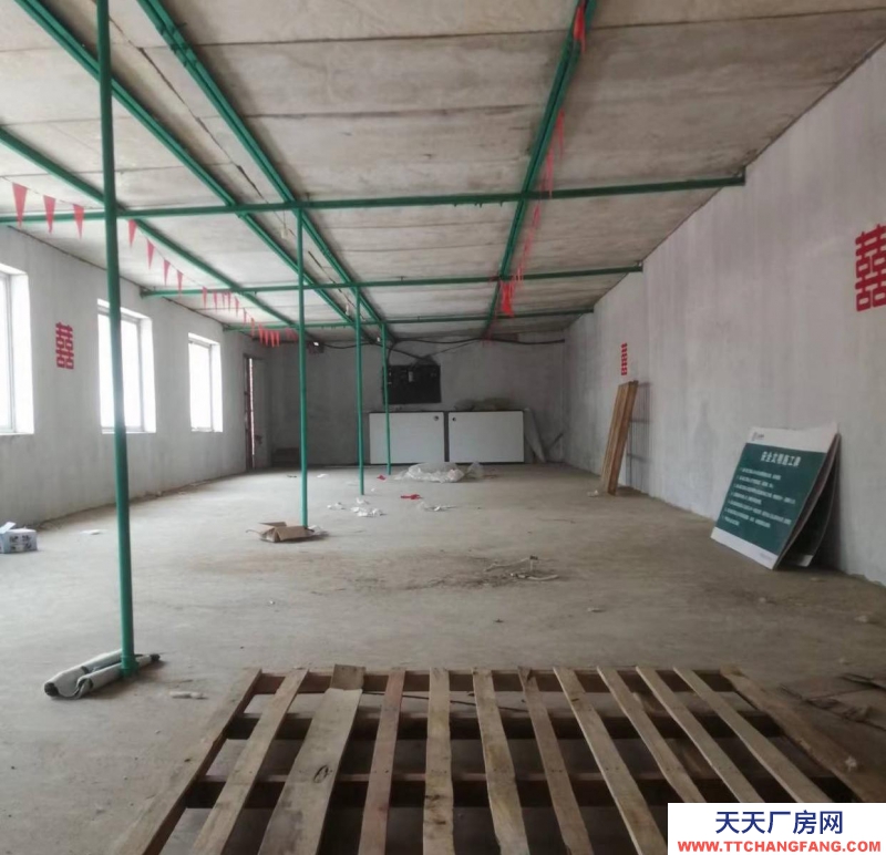 保定 容城  容西安置區(qū)北部倉(cāng)庫(kù)宿舍