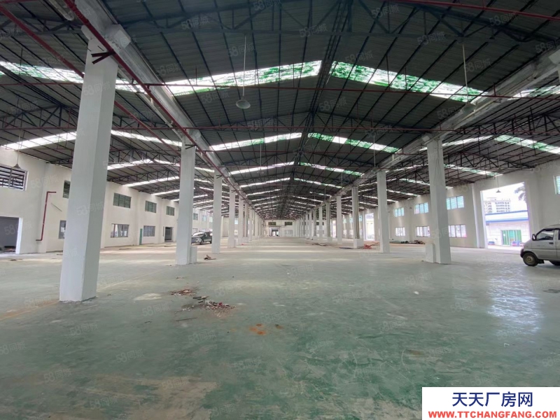 (出租) 東莞廠房招租常平鎮(zhèn)新出單一層1800平方廠房出租超大空地可分租。