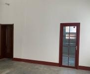 (出租) 襄陽南漳可用于小型辦公區(qū),也可用于倉庫,里面有獨(dú)立衛(wèi)生間和廚房。