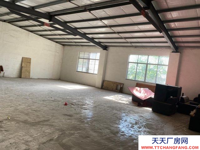 棗莊嶧城門面,辦公,廠房,倉庫共1000余平可整體可分租。