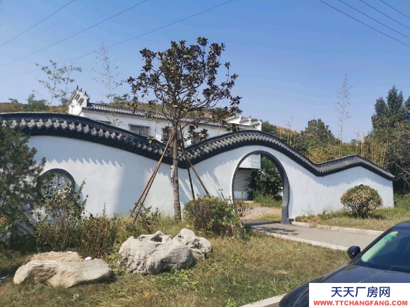 棗莊嶧城g206榴園立交橋北上3公里國道路邊