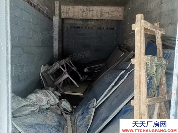 株洲市天元區倉庫出租丶交通便利正規市場丶價格低丶免物業丶保安24小時值班