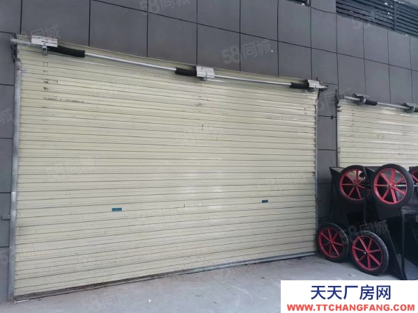 株洲市天元區倉庫出租丶交通便利正規市場丶價格低丶免物業丶保安24小時值班