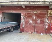 (出租) 襄陽棗陽建材大市場院內(nèi)倉庫2間