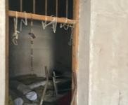 (出租) 襄陽棗陽建材大市場院內(nèi)倉庫2間