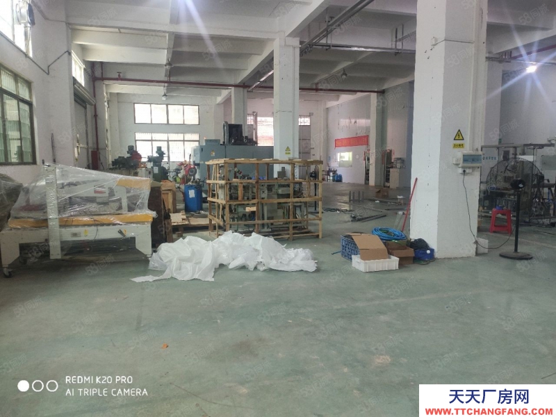 (出租) 廣州番禺區(qū)鐘村鎮(zhèn)鐘一工業(yè)區(qū)標(biāo)準(zhǔn)一樓1670平方,層高6米,帶辦