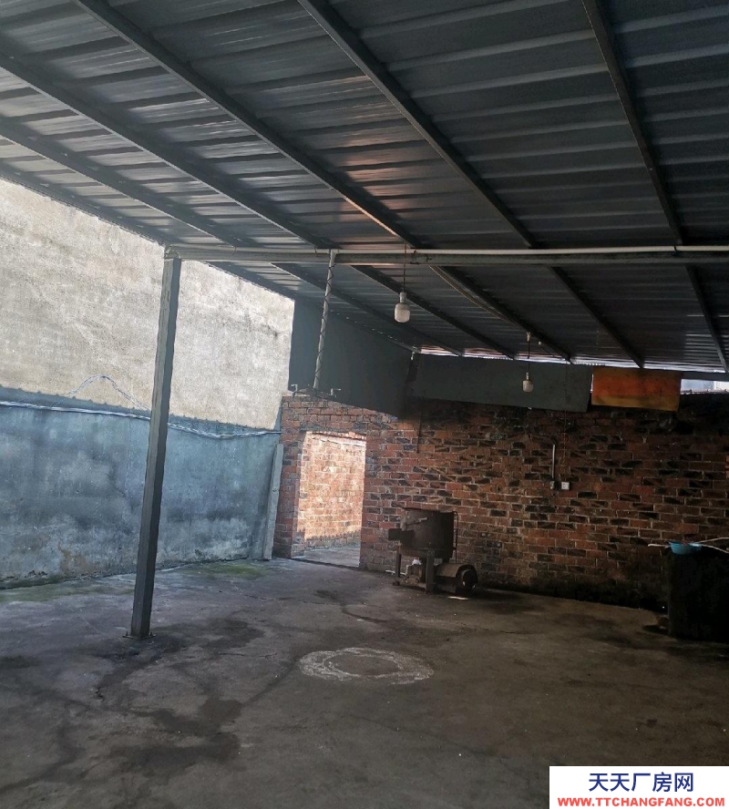 (出租)南寧市西鄉塘區美麗南方附近，交通方便，房屋寬敞，水電齊全