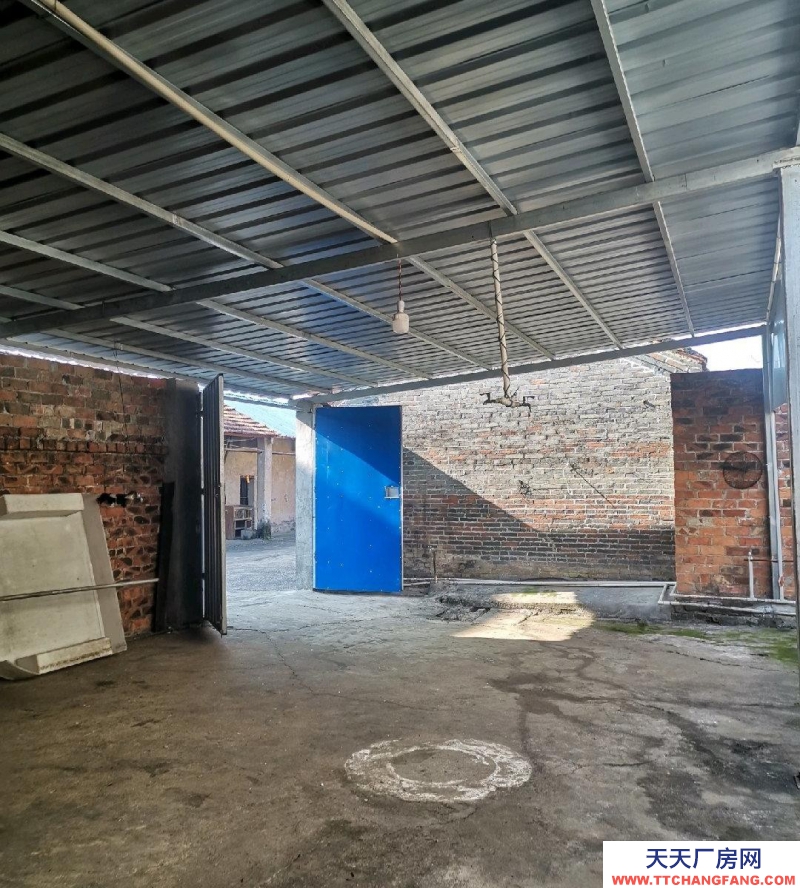 (出租)南寧市西鄉塘區美麗南方附近，交通方便，房屋寬敞，水電齊全