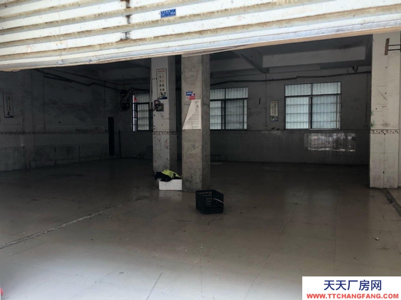 (出租)南寧市西鄉塘區位置新際路交通方便，可做倉房或者廠房