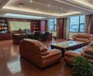 (出租) 荊州市公安縣陽光房、廠房、辦公樓出租、交通便利，價格面議！