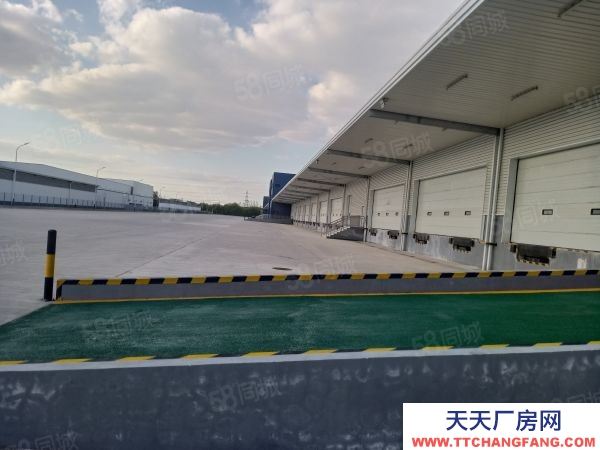 蘇州市太倉(cāng)市港區(qū)高平臺(tái)雙邊庫(kù)20000平方