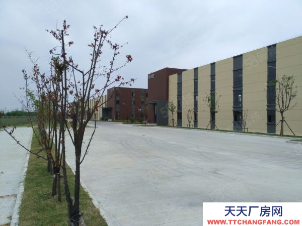 蘇州市常熟市園區一手廠房出售，兩層，兩層半產品，面積1500至5000平