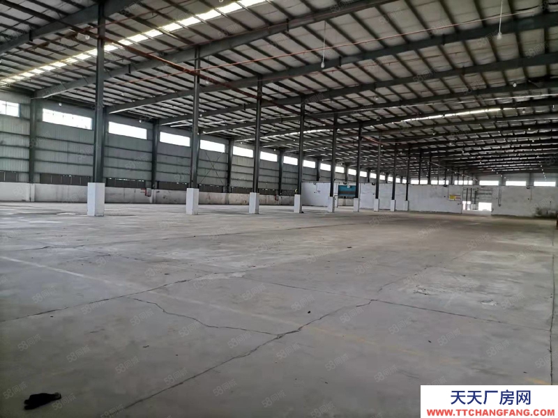 (出租) 廣州黃埔蘿崗區(qū)6500平標(biāo)準(zhǔn)倉(cāng),倉(cāng)庫(kù)運(yùn)動(dòng)場(chǎng)均可,交通便利,采光好