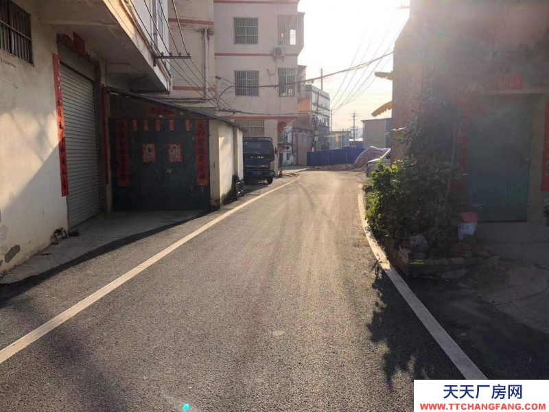 (出租)南寧市西鄉(xiāng)塘區(qū)高新區(qū)豐達路怡寶飲料公司附近小型場地